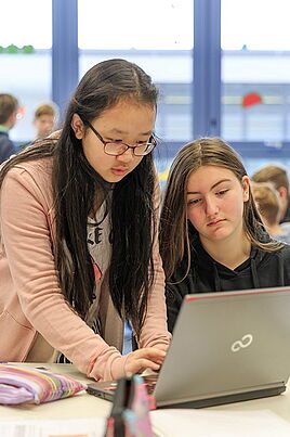 Stationenlernen lässt das Mittelalter lebendig werden, Foto: Fotostudio Pietschmann geschichte_ma_7_17181